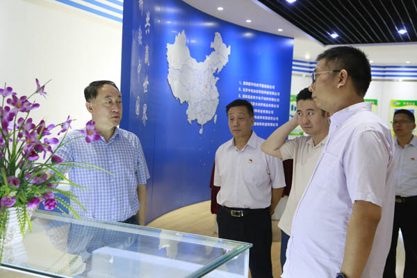 不忘初心，，，，，，切记使命： 通用手艺投资公司与pg赏金女王模拟器在线试玩集团以党建交流凝聚生长内生动力
